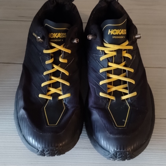 Hoka - Picture 3 of 7